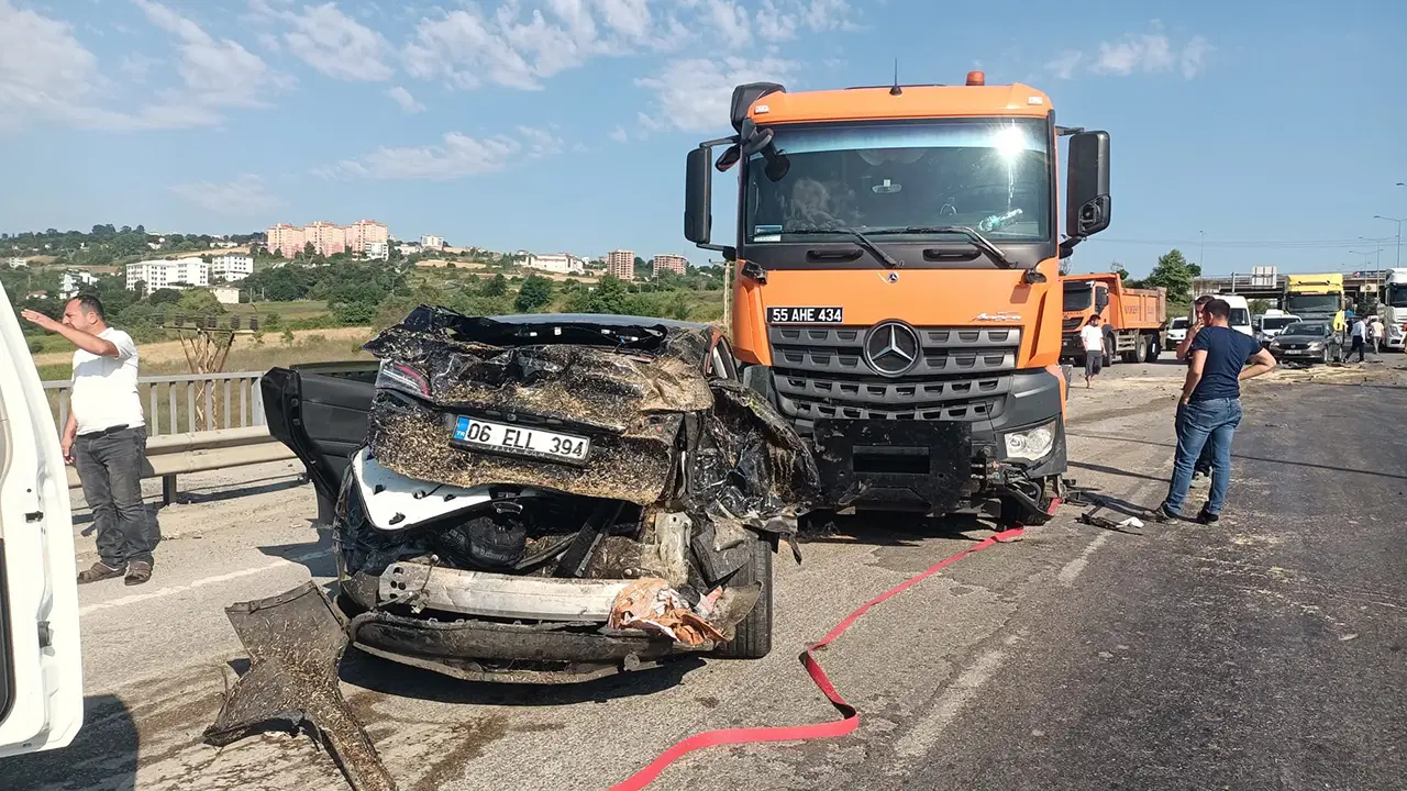 Samsun'da 8 araçlık zincirleme kaza: 2 yaralı