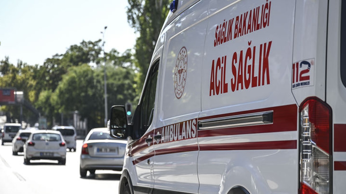 Samsun'da Halk Otobüsü Devrildi: 15 Yaralı
