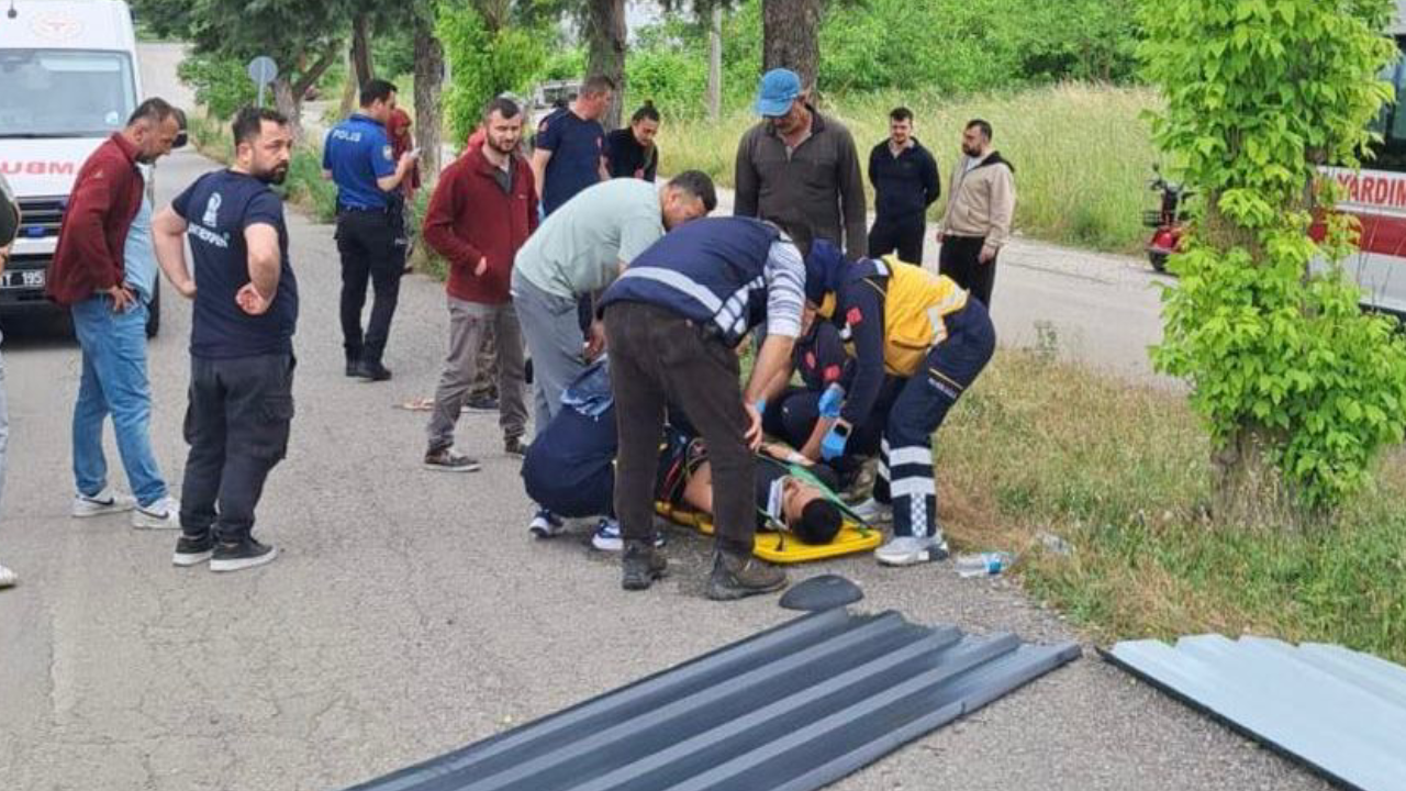 Samsun'da kamyon ve kamyonet çarpıştı: 5 yaralı