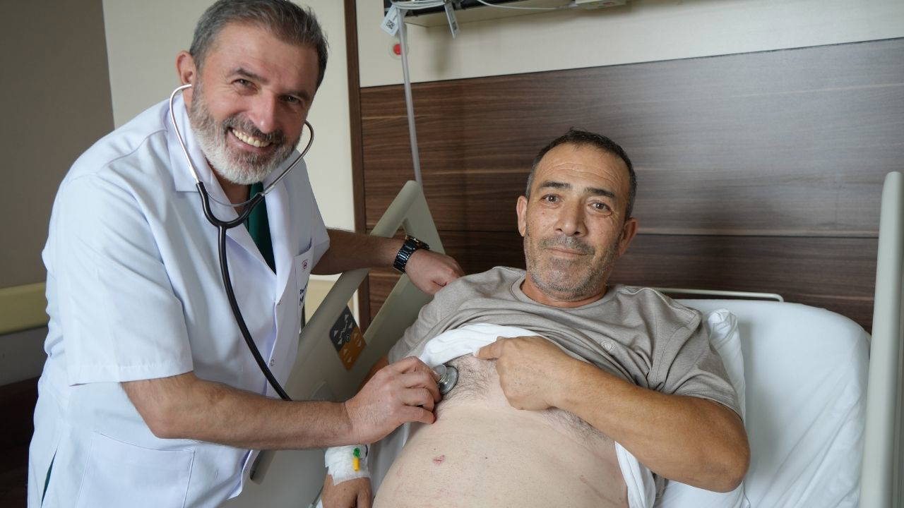 Samsun'da Organları Ters Çıkan Hasta Ameliyat Edildi