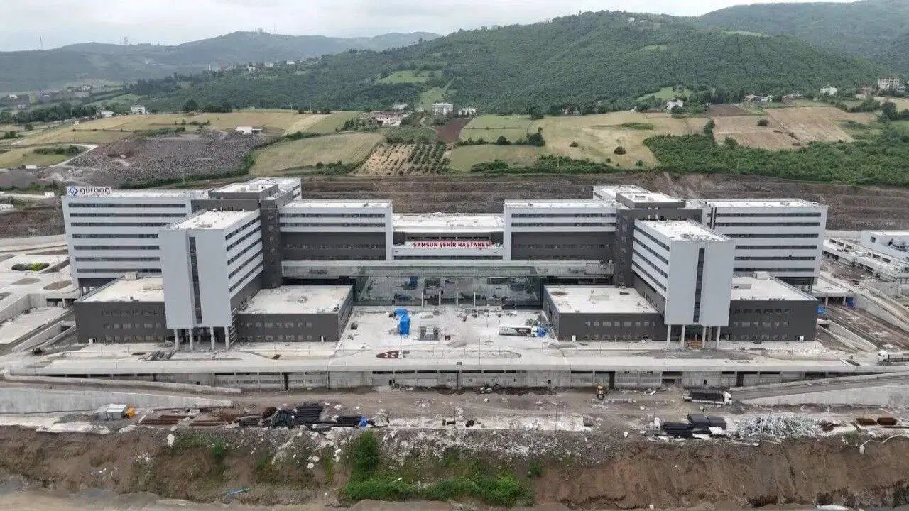 Samsun Şehir Hastanesi'nde Otopark Krizi: Hastalar 500 Metre Yürüyor