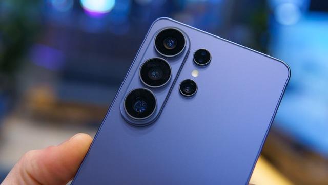 Samsung, Galaxy S27 Ana Kamerasında Sony Sensöre Geçiyor