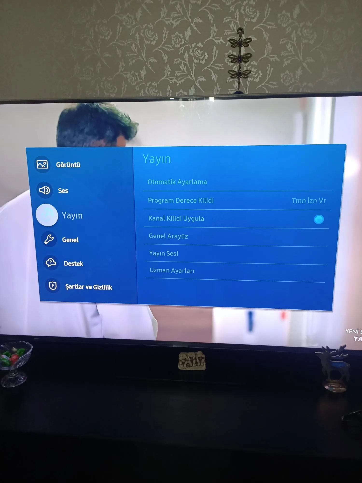 Samsung standart dışı TV mi sattı? Binlerce tüketici mağdur