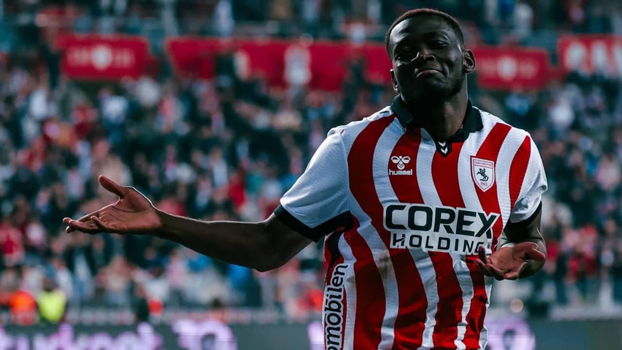Samsunspor Mouandilmadji'yi 9 Milyon Euro'ya Olympiakos'a Sattı
