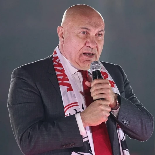 Samsunspor'da Yüksel Yıldırım Bombayı Patlattı