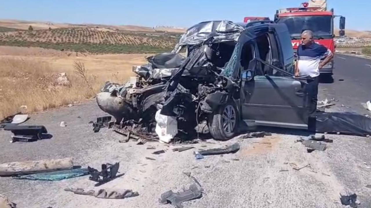 Şanlıurfa Bozova'da feci kaza: 4 ölü, 2 ağır yaralı