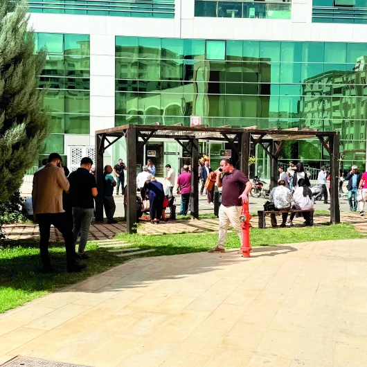Şanlıurfa'da 5,4 Büyüklüğünde Deprem: Eğitime 1 Gün Ara Verildi