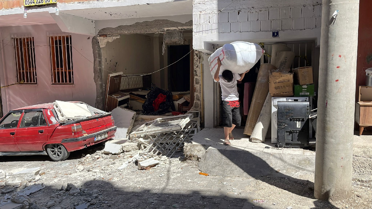 Şanlıurfa'da gaz sıkışması patlaması: Genç yaralandı