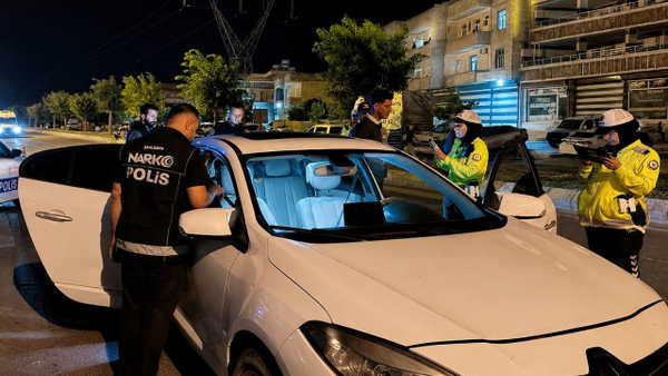 Şanlıurfa'da 'Huzur 63' Operasyonu: 45 Şüpheli Gözaltına Alındı