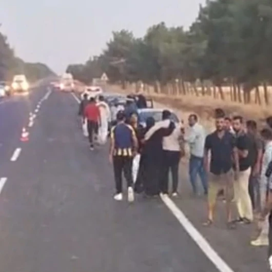 Şanlıurfa'da Feci Kaza: Otomobil Şarampole Devrildi, 1 Ölü 4 Yaralı