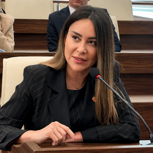 Şapkalılar adına haraç istedi: Çeteci meclis üyesi