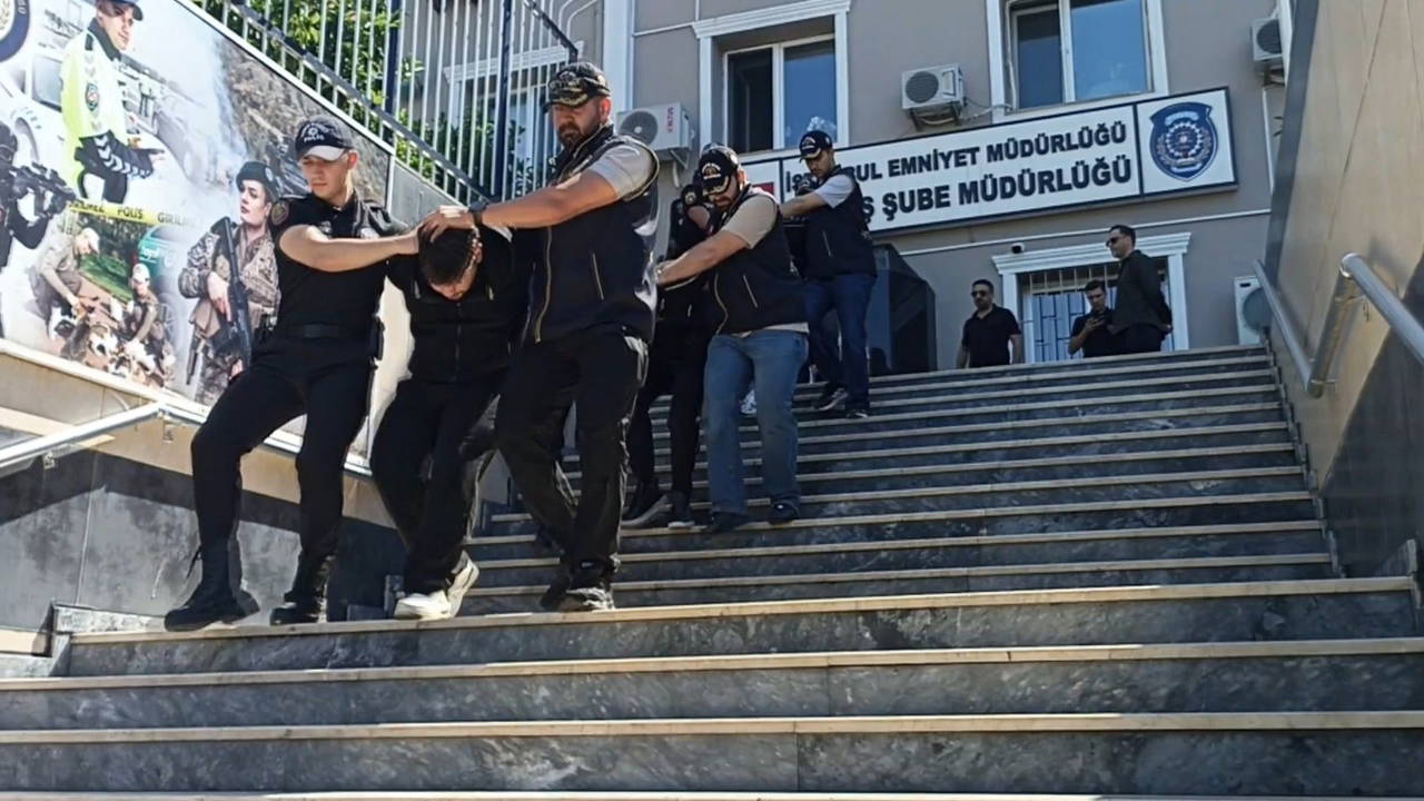 Şapkalılar çetesine operasyon: 4 avukat gözaltında