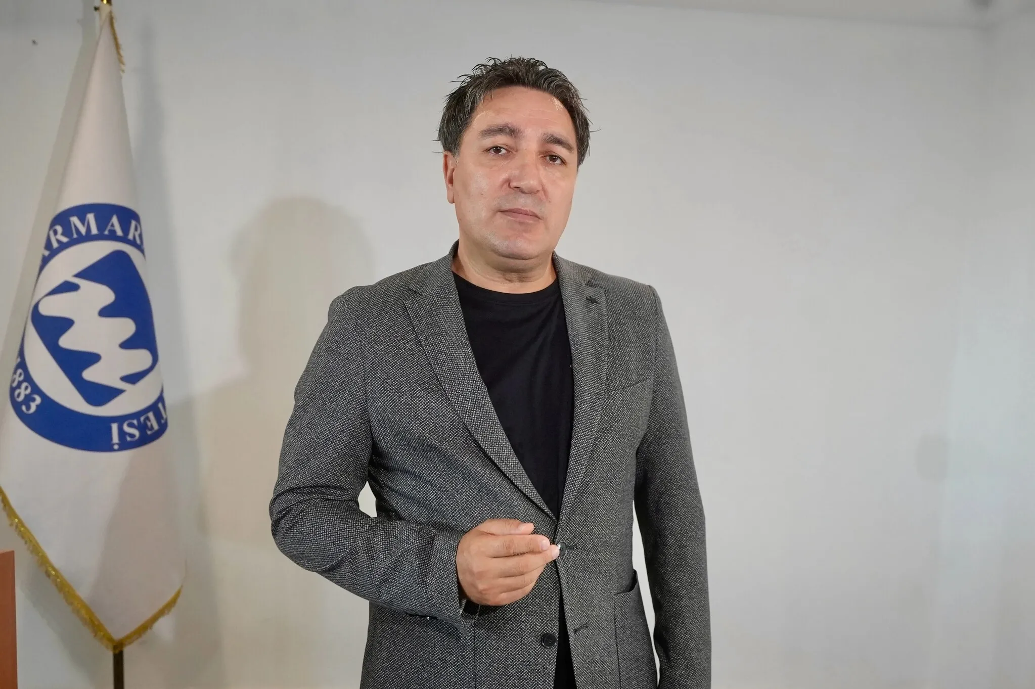Sapkın LGBT Kavramları Çocukları Krize Sokuyor