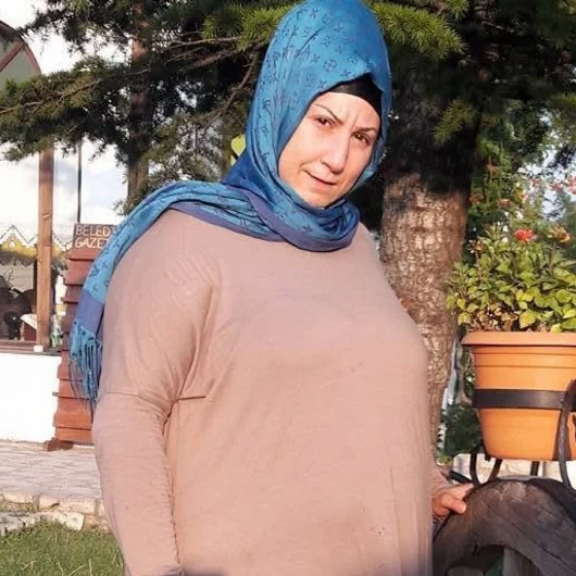 Sarıyer'de 16 yaşındaki kız okul dönüşü annesini ölü buldu