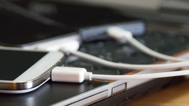 Şarj Aletleri ve USB-C Kablolarına Çevre Dostu Tasarım Standardı