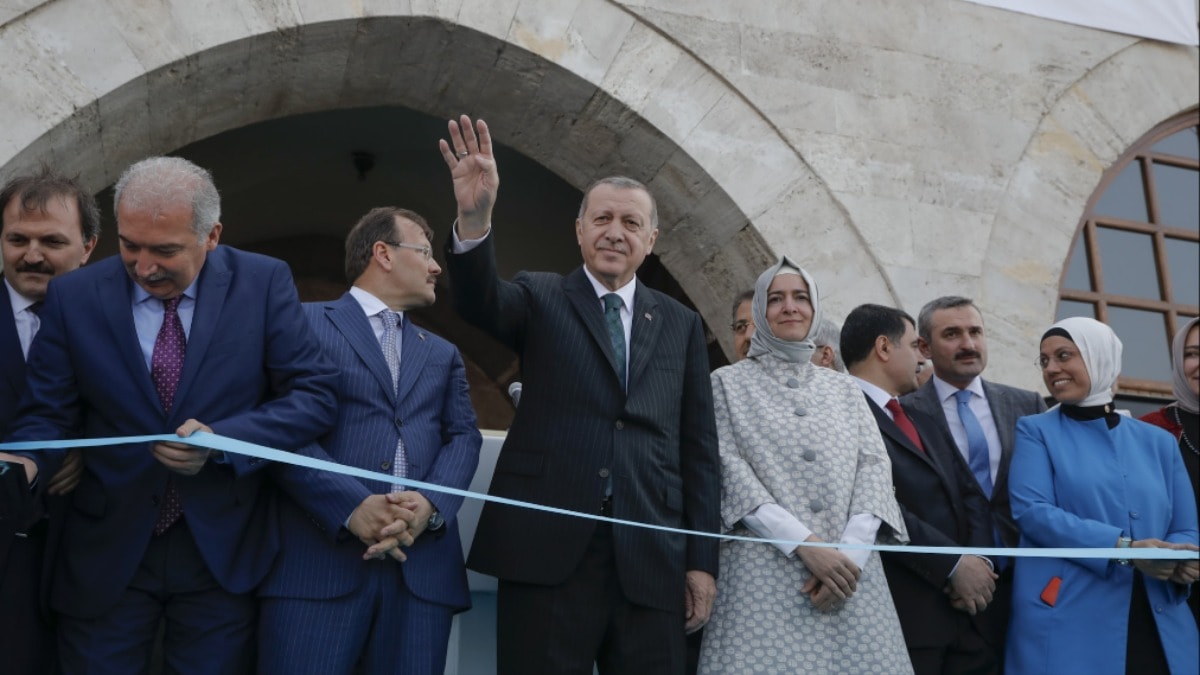 Sayan ailesi Erdoğan'ın gözünden düştü: Peş peşe görevden almalar