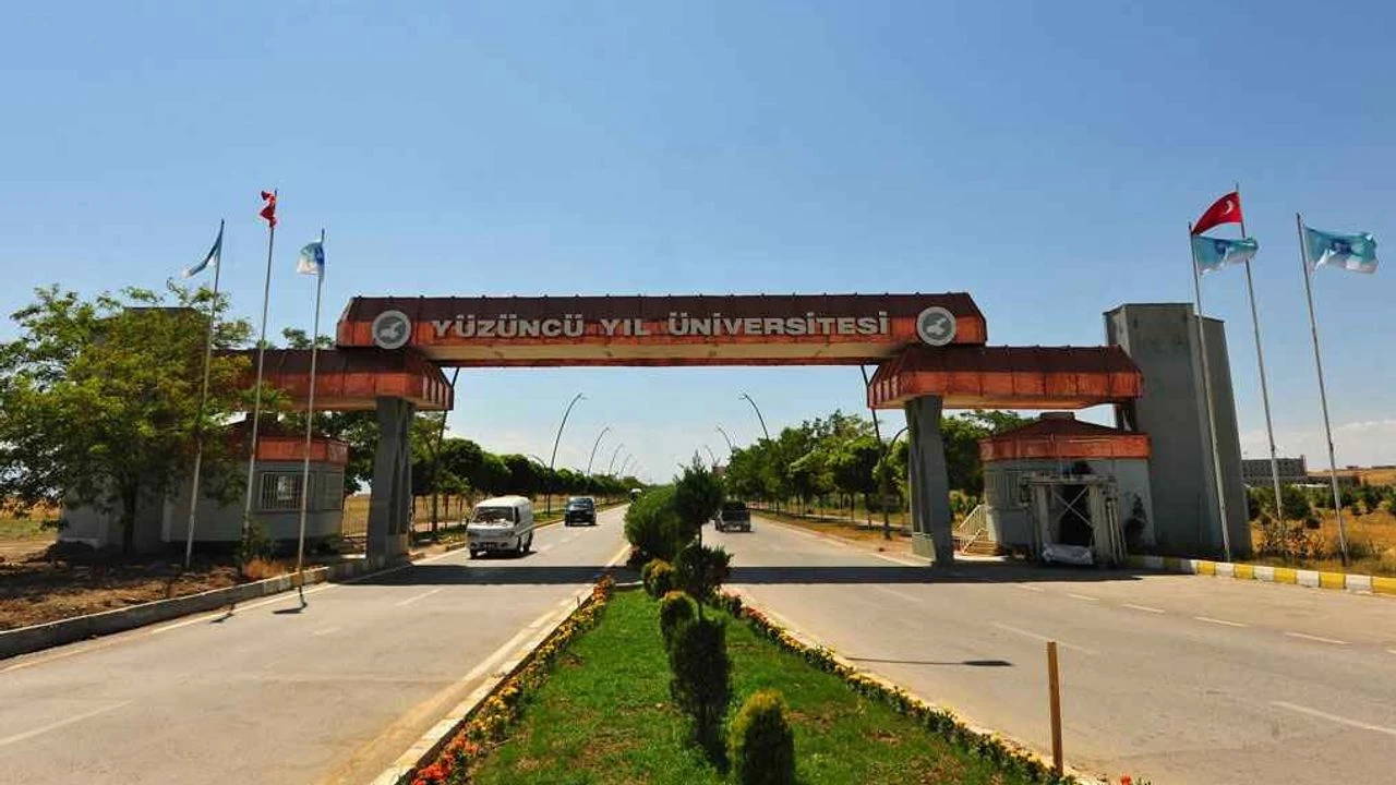 Sayıştay: Van YYÜ yurtları Diyanet Vakfı'na hukuki dayanaksız devredildi