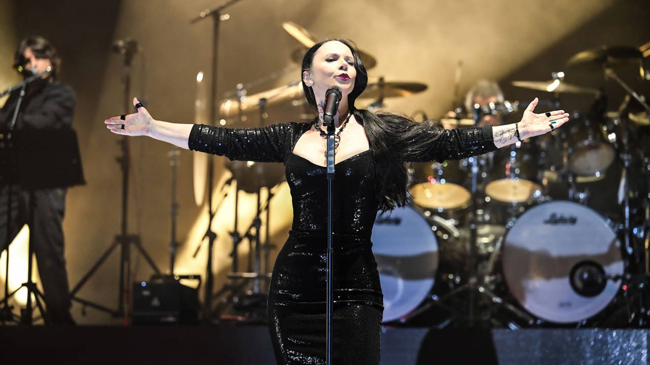 Şebnem Ferah'ın Yeni Konser Tarihleri Açıklandı
