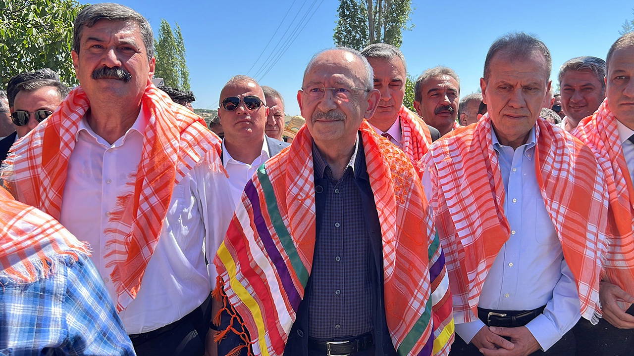 Seçer ve Kılıçdaroğlu Aynı Karede: CHP'ye Bağlılık Vurgusu