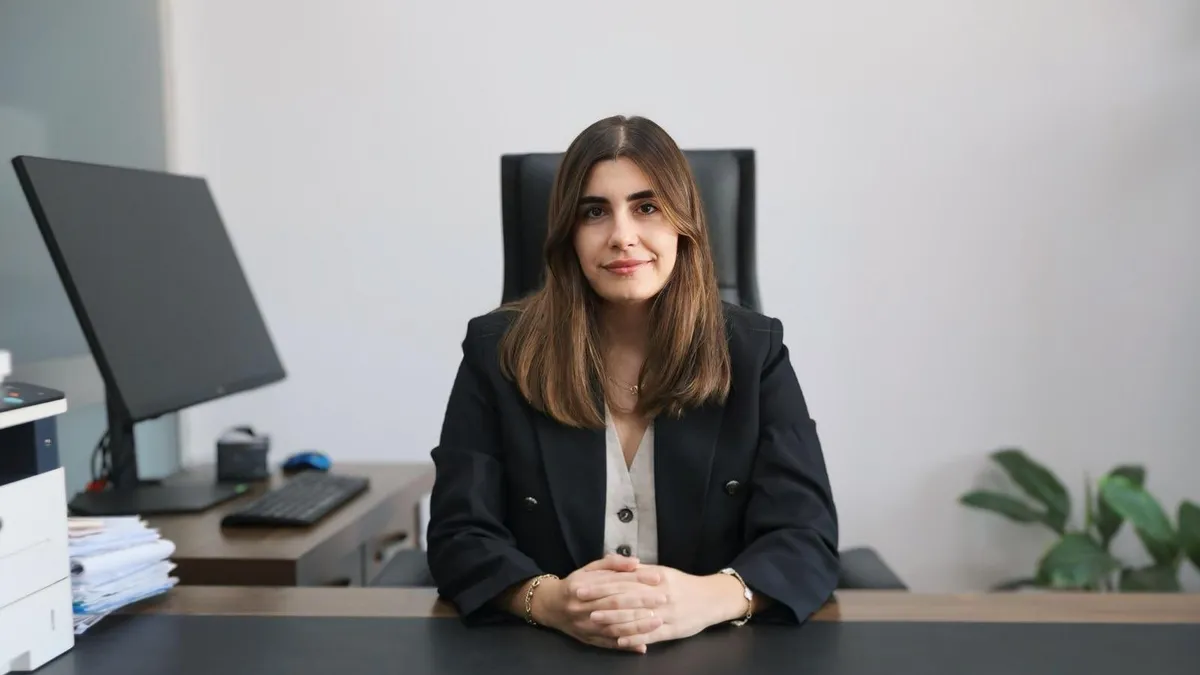Seferihisar Belediyesi'ne operasyonda imar müdürü gözaltına alındı