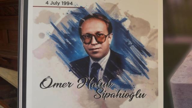 Şehit Diplomata Atina'da 32. Yıl Anma Töreni