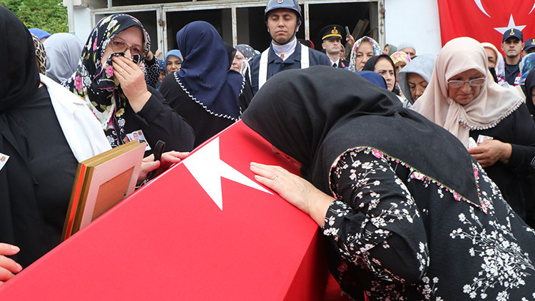 Şehit Uzman Çavuş Mehmet Demirbaş Samsun'da Toprağa Verildi