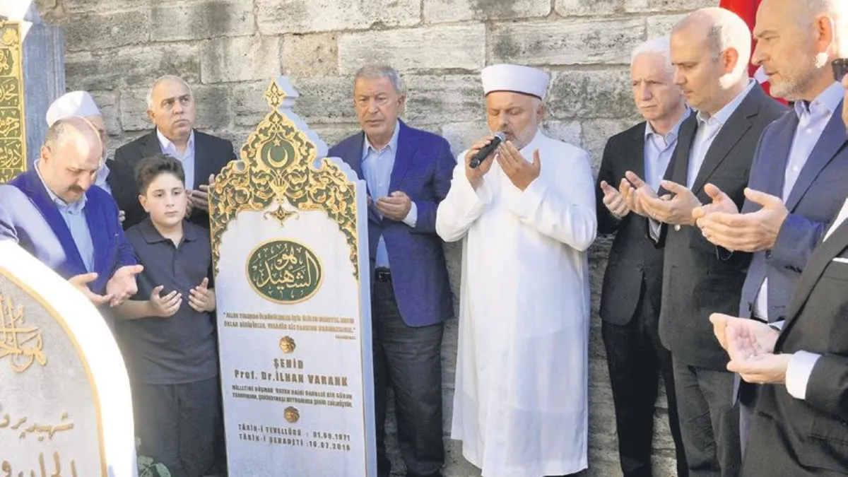 Şehzadebaşı Camii'nde 15 Temmuz Şehitleri Anıldı