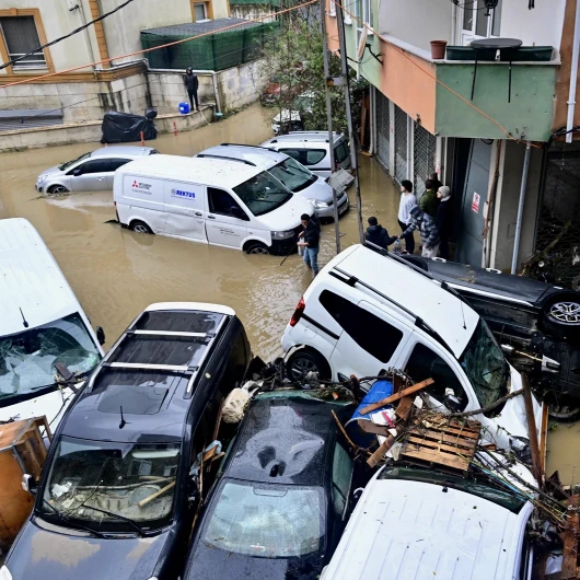 Sel Hasarında Öncelik Güvenlik: TSB'den 9 Adımlı Rehber