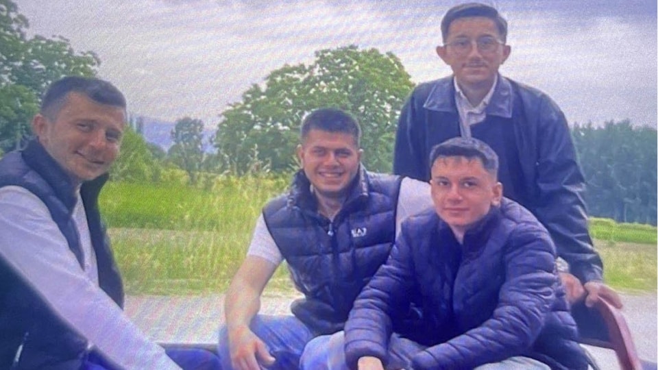 Selfie çekerken feci kaza: 4 genç hayatını kaybetti