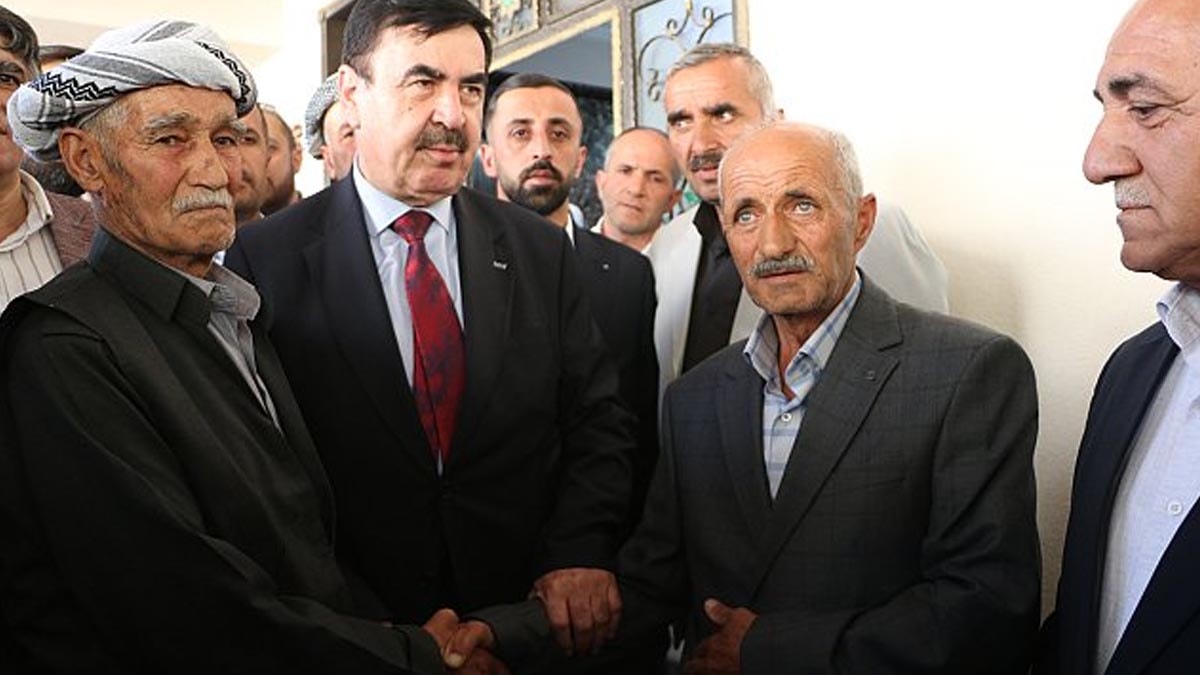 Şemdinli'de Kan Davası Sona Erdi: İki Aile Barıştı