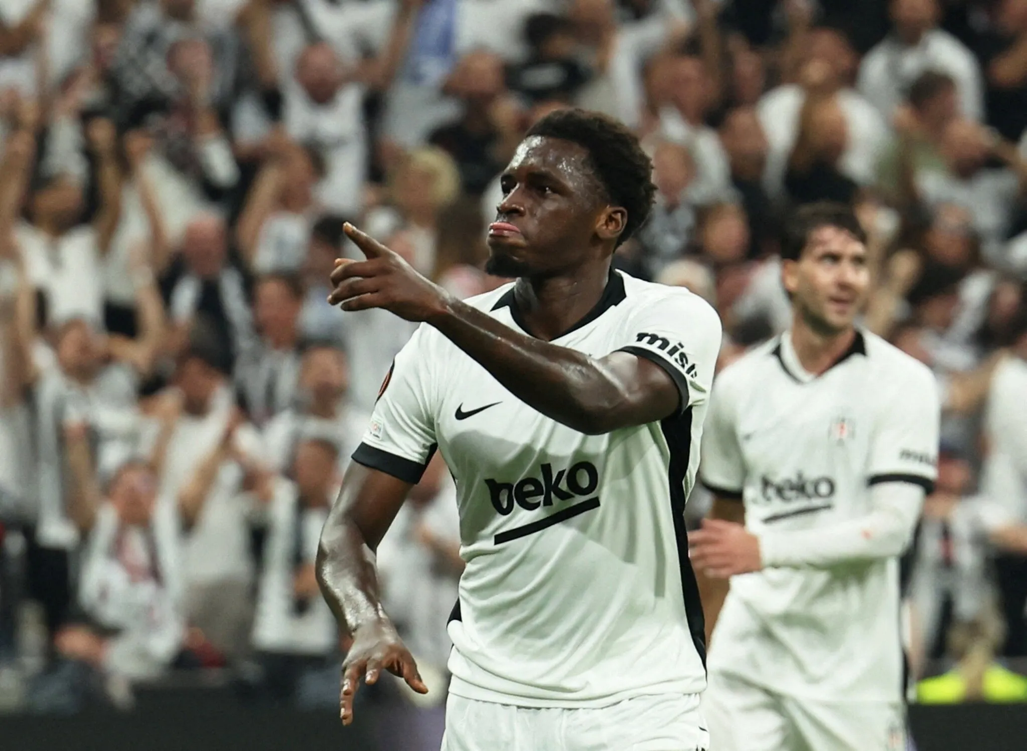 Serdal Adalı'dan Vlahovic transferinin perde arkası