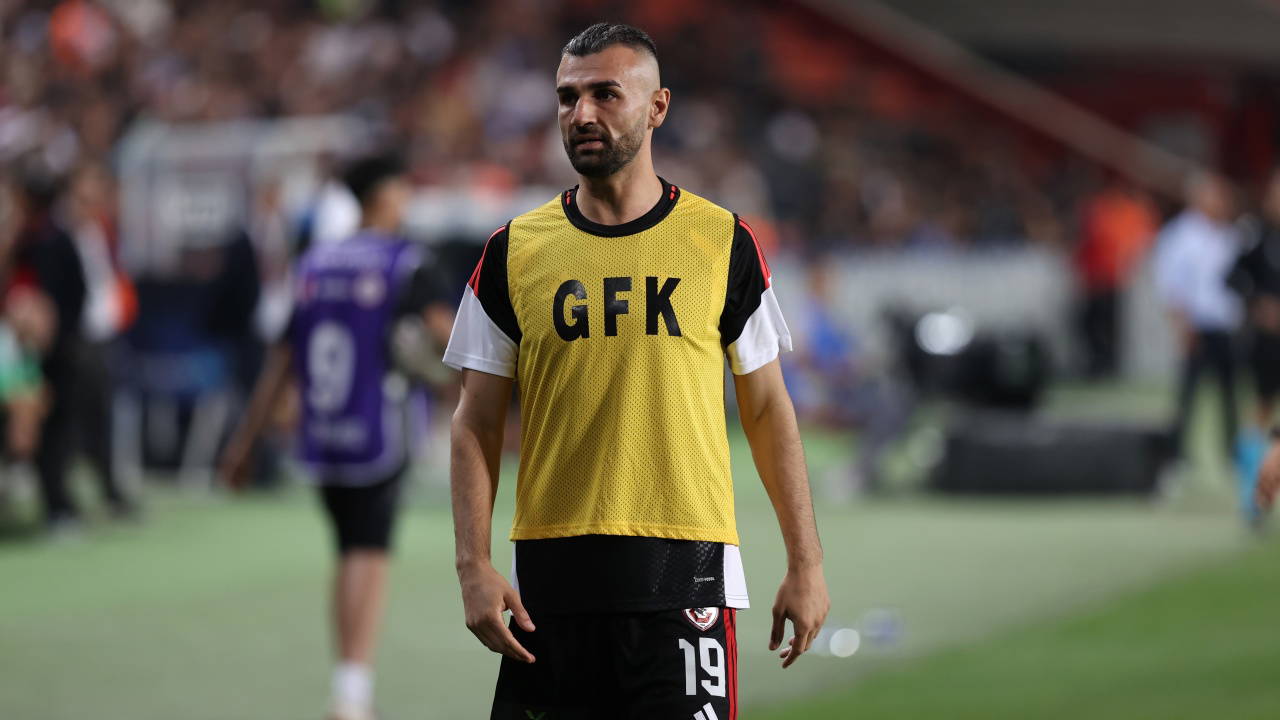 Serdar Dursun'dan İsmail Kartal'a Destek: 'Hocanın Eli Kolu Bağlanıyor