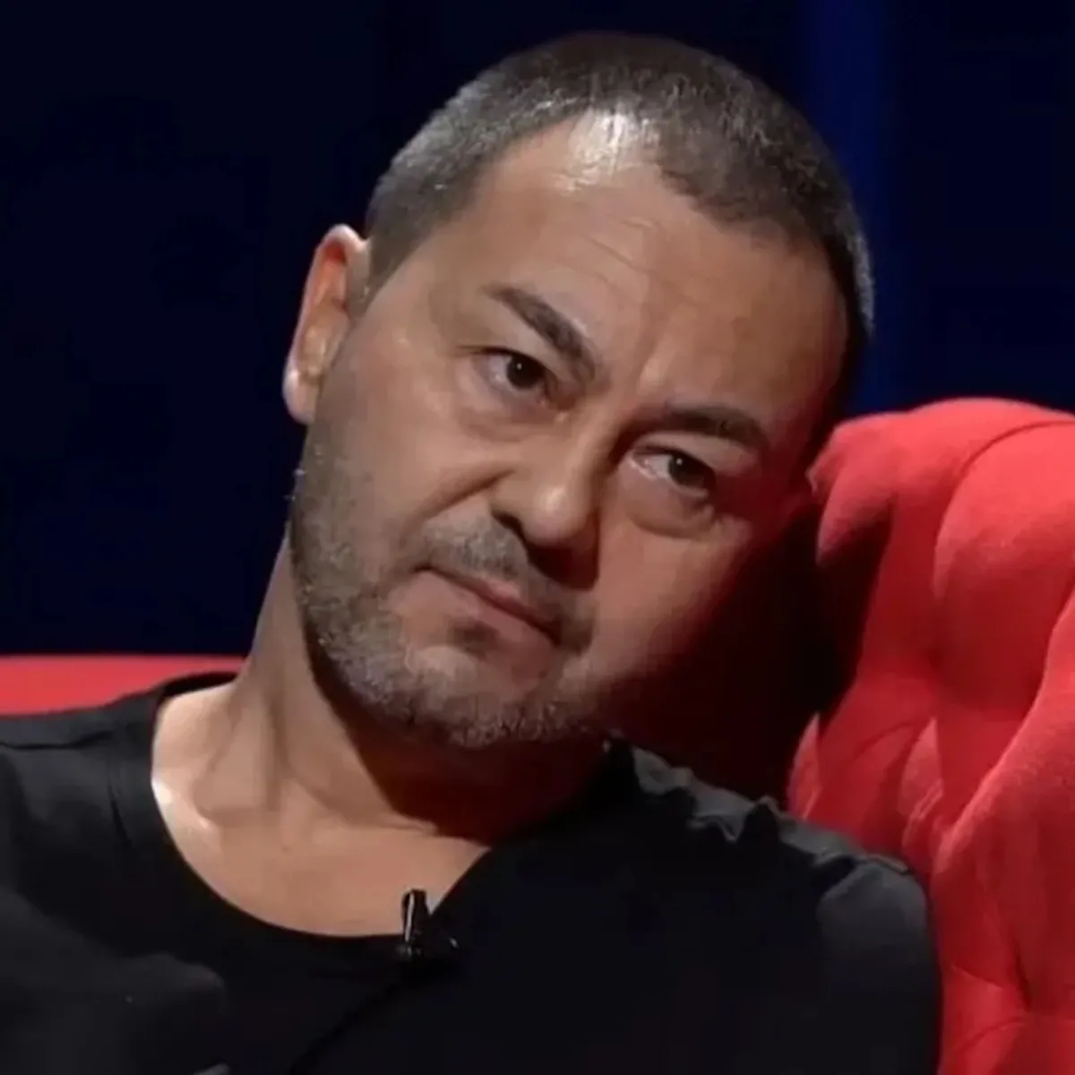 Serdar Ortaç klip çekiminde sağlık sorunlarını anlattı