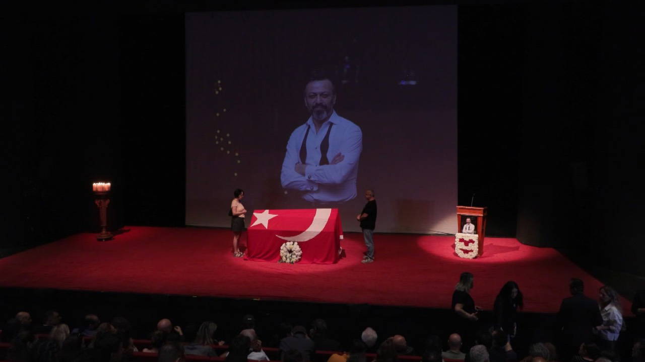 Serhat Kılıç'a Harbiye'de Veda: 51 Yaşında Hayatını Kaybetti