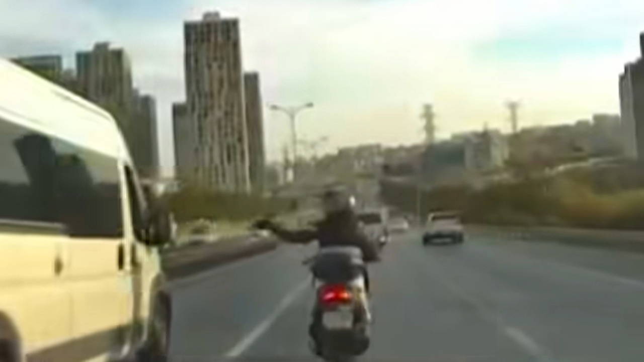 Servis şoförü trafikte dehşet saçtı: Tutuklandı