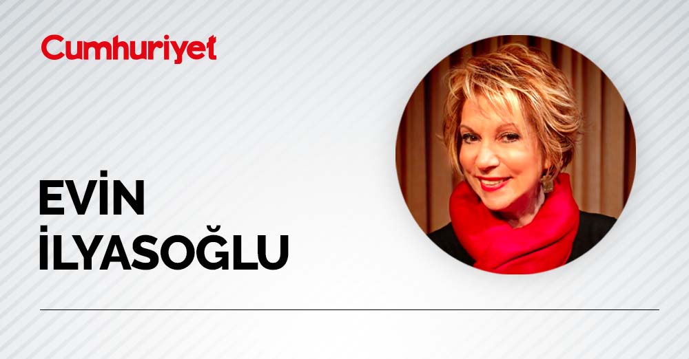Sevda Cenap And Vakfı'nın Altın Madalyası Hasan Uçarsu'ya