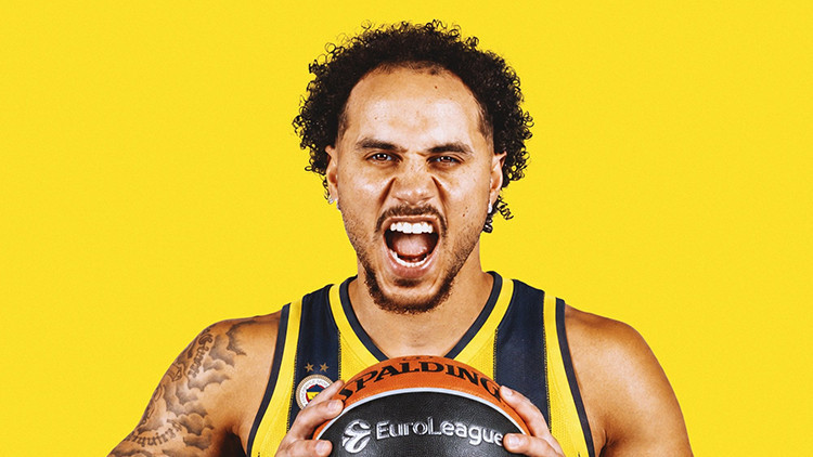 Shane Larkin resmen Fenerbahçe'de: 2 yıllık imza