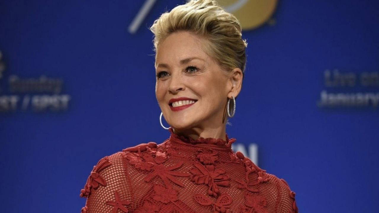 Sharon Stone'dan Hollywood'a sert eleştiri: Seks sembolü olmaktan çok uzaklaştım