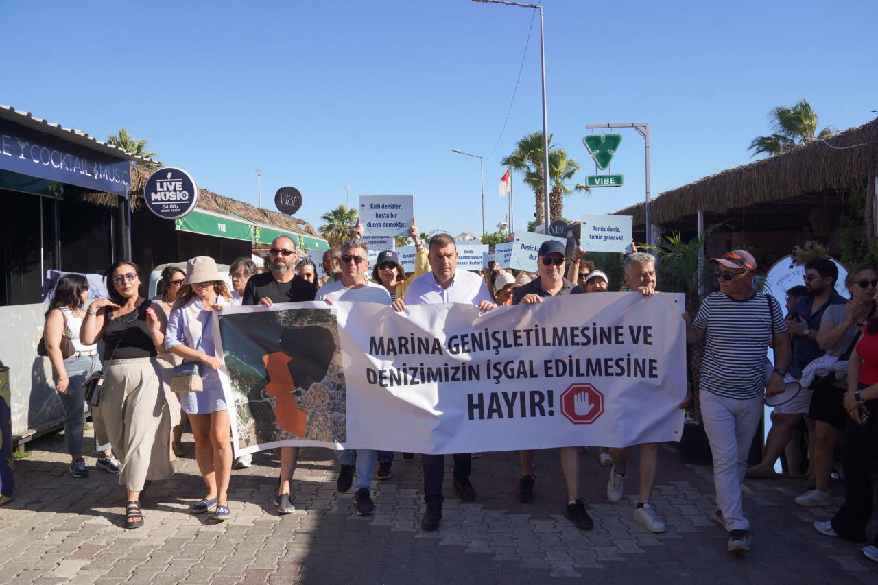 Sığacık Körfezi halkındır: Teos Marina kapasite artışına karşı eylem