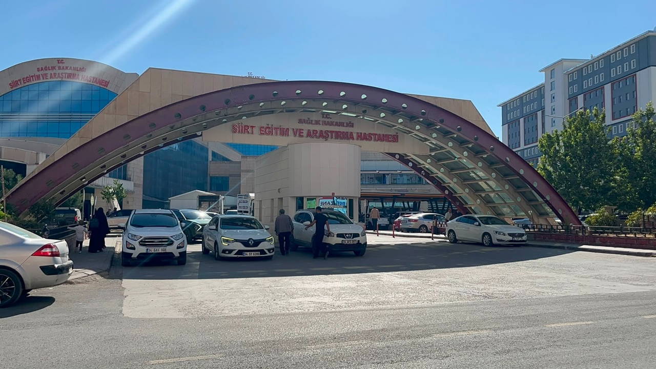 Siirt'te 15 Yaşındaki Cemre Esila Kayaalp Balkondan Düşerek Hayatını Kaybetti