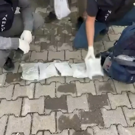 Siirt'te 5 Kilo 600 Gram Skunk Ele Geçirildi