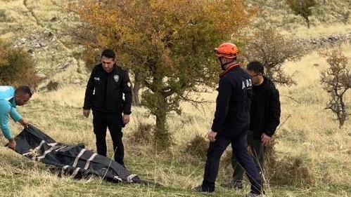 Siirt'te 28 yaşındaki Hamza Talo, hayvanlarına bakmaya giderken silahla vurulmuş halde bulundu