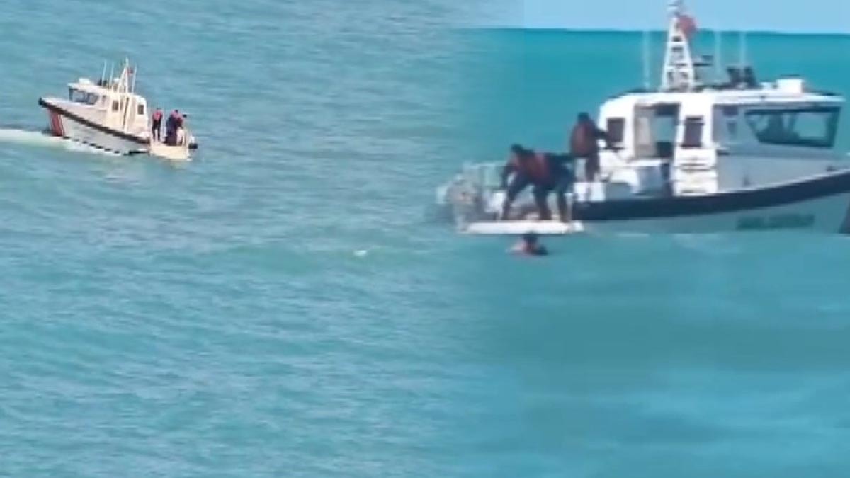 Şile'de rip akıntısına kapılan 2 kişi Sahil Güvenlik tarafından kurtarıldı