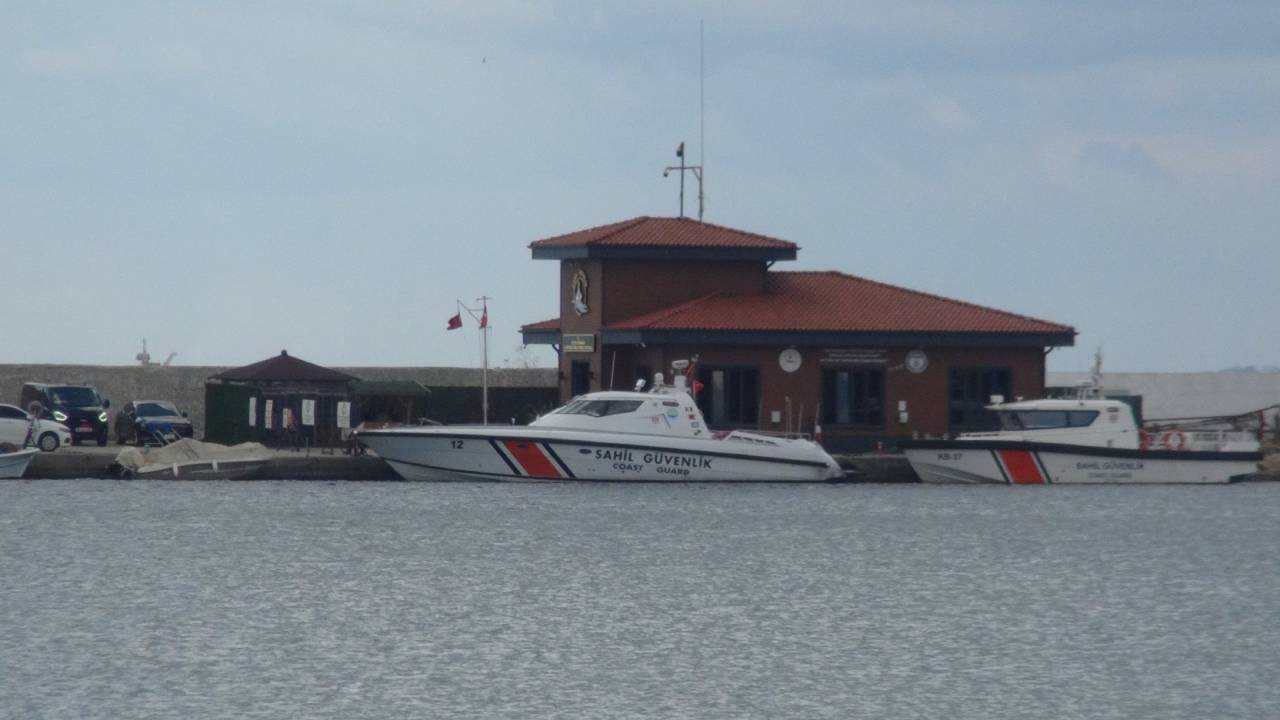 Silivri açıklarında batan gemide arama çalışmaları 16. gününde