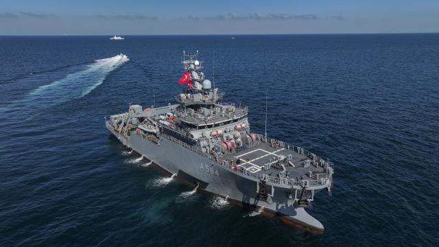 Silivri açıklarında batan gemide kayıp mürettebat arama çalışmaları 15. gününde