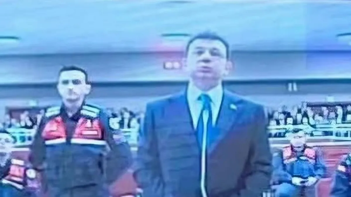 Silivri'de 'Ekremci' Taşkınlık: Mahkeme Başkanı İmamoğlu ve CHP'lileri Salondan Attı