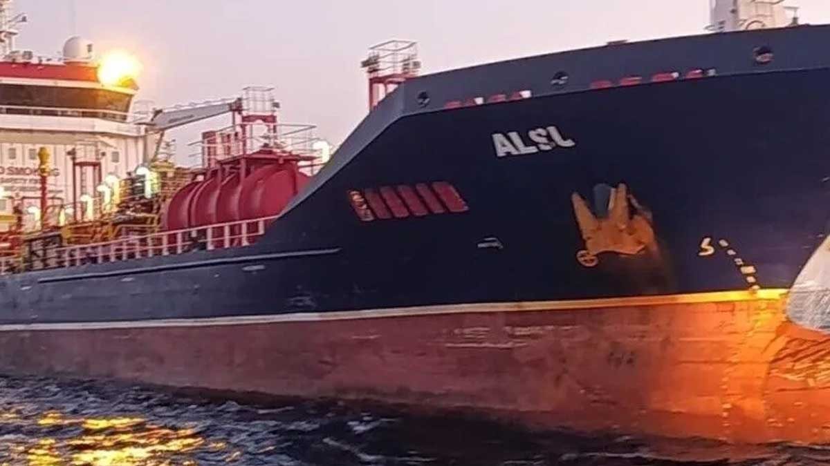 Silivri'de Gemi Çarpışması: ALSU Denizcilik ve Zeybe'nin Sahibi Kim
