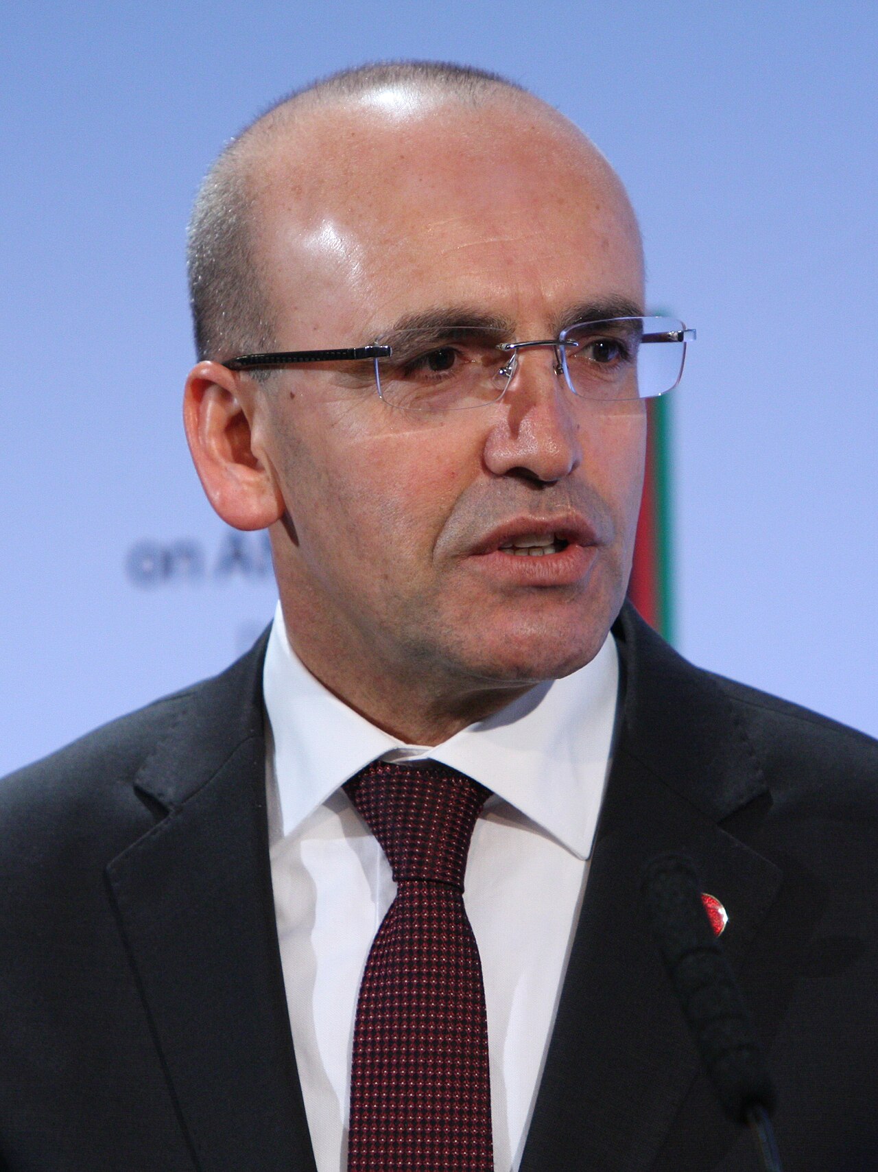 Şimşek: Dezenflasyon süreci birkaç aylık gecikmeyle devam edecek