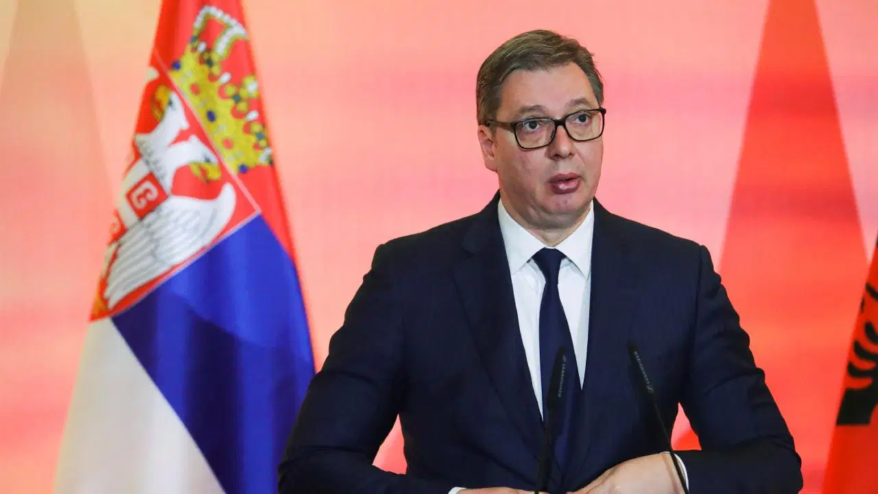 Sırbistan Cumhurbaşkanı Vucic 27 Eylül'de İstifa Edecek