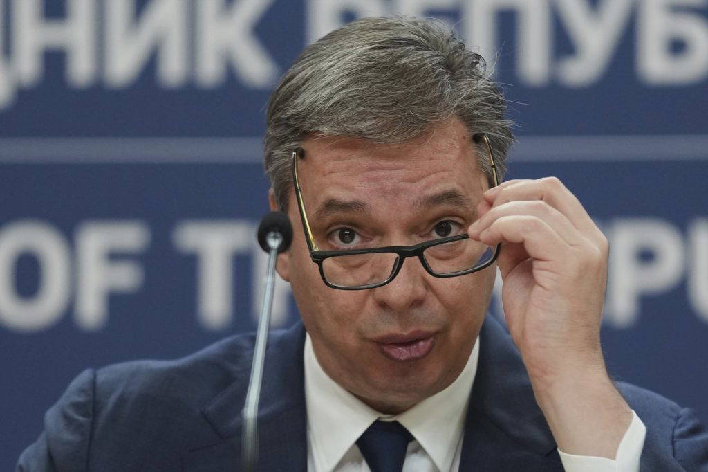 Sırbistan'da erken seçim kararı: Vucic görevi bırakıyor